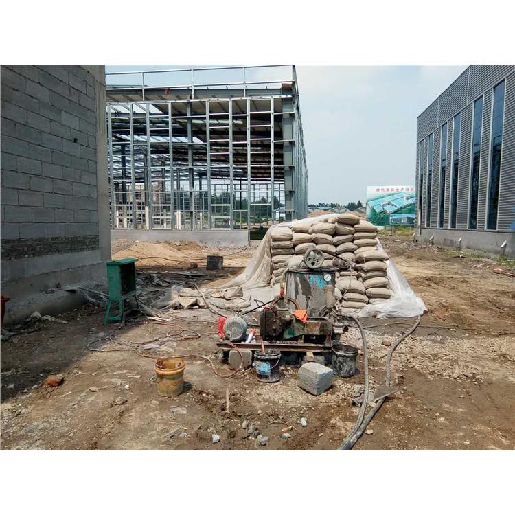 汨罗地基下沉注浆加固施工